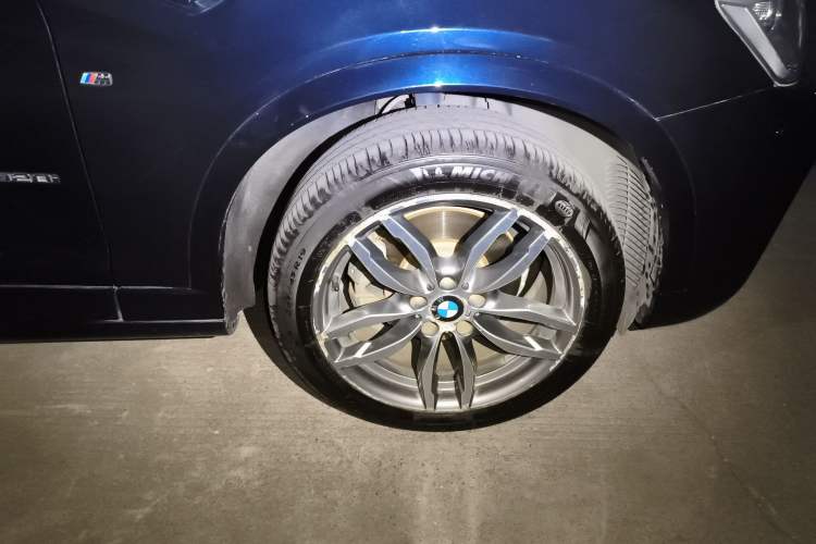 Used BMW X4 2016 xDrive20i M Sport Edition Right Front Wheel Hub