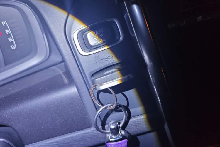 Used Volvo XC60 2014 T5 Zhiyi Edition
