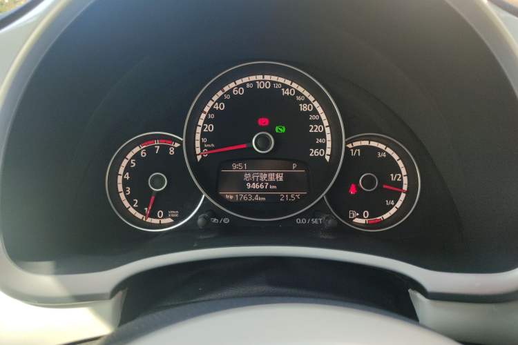 Used Volkswagen Beetle 2013 1.4 TSI Comfort Model
