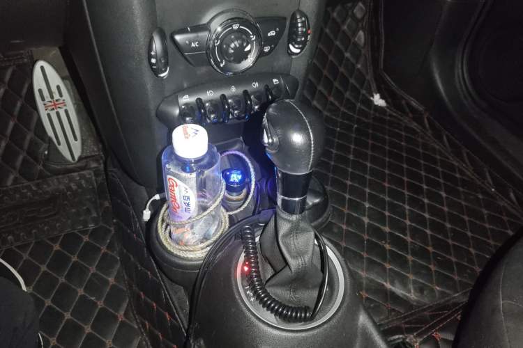 Used MINI MINI 2011 1.6L ONE