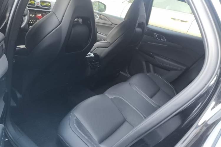 Used Lynk & Co 03 2022 2.0TD DCT JingPro
