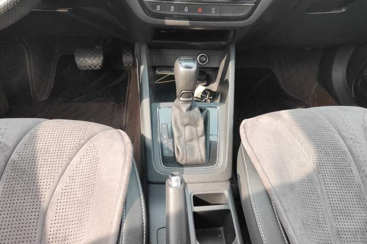 Used Skoda Kamiq 2018 1.5L Automatic Comfort Edition China V Standard Gear Lever