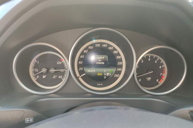 Used Mercedes-Benz E-Class 2015 E 260 L
