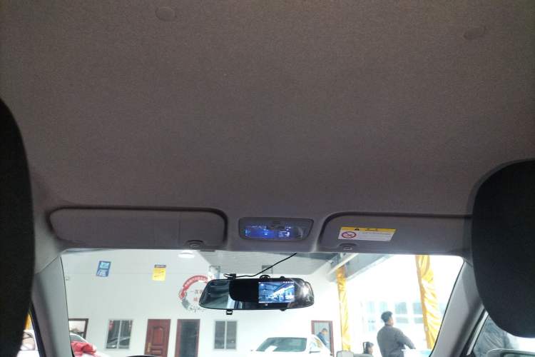 Used Toyota YARiS L Zhi Xuan 2019 1.5E CVT Dynamic Edition China VI compliant
