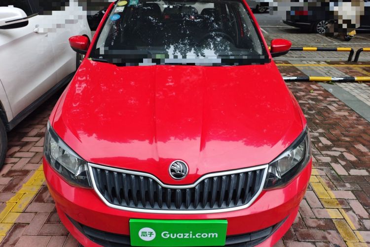 Used Skoda Fabia 2017 1.4L Automatic Car Enjoy Edition
