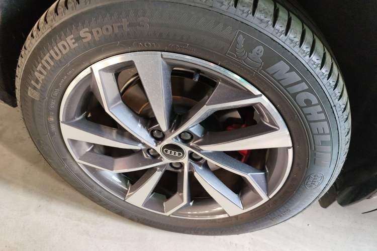 Used Audi Q5L 2025 40 TFSI Luxury Dynamic Edition