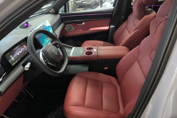 Used Hima AITO M5 2025 Extended-Range Ultra All-Wheel-Drive Version
