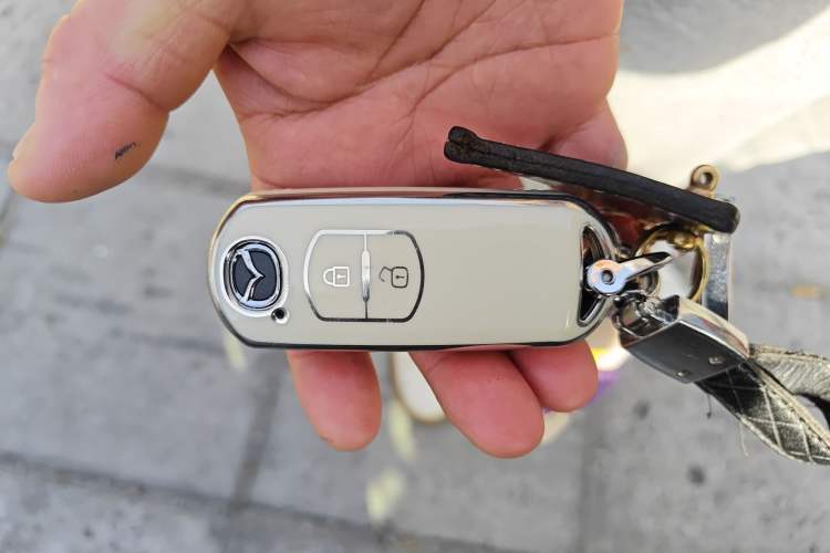 Used Mazda CX-4 2016 2.0L Automatic 2WD Blue Sky Dynamic Edition
