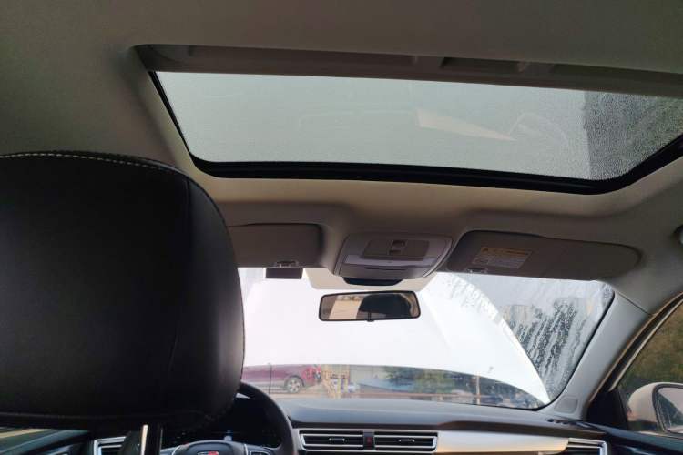 Used Roewe i5 2020 1.5L Automatic 4G Connect Luxury Flagship Edition