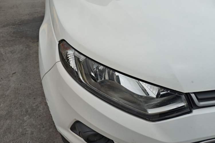 Used Ford EcoSport 2013 1.5L Manual Fashion Model