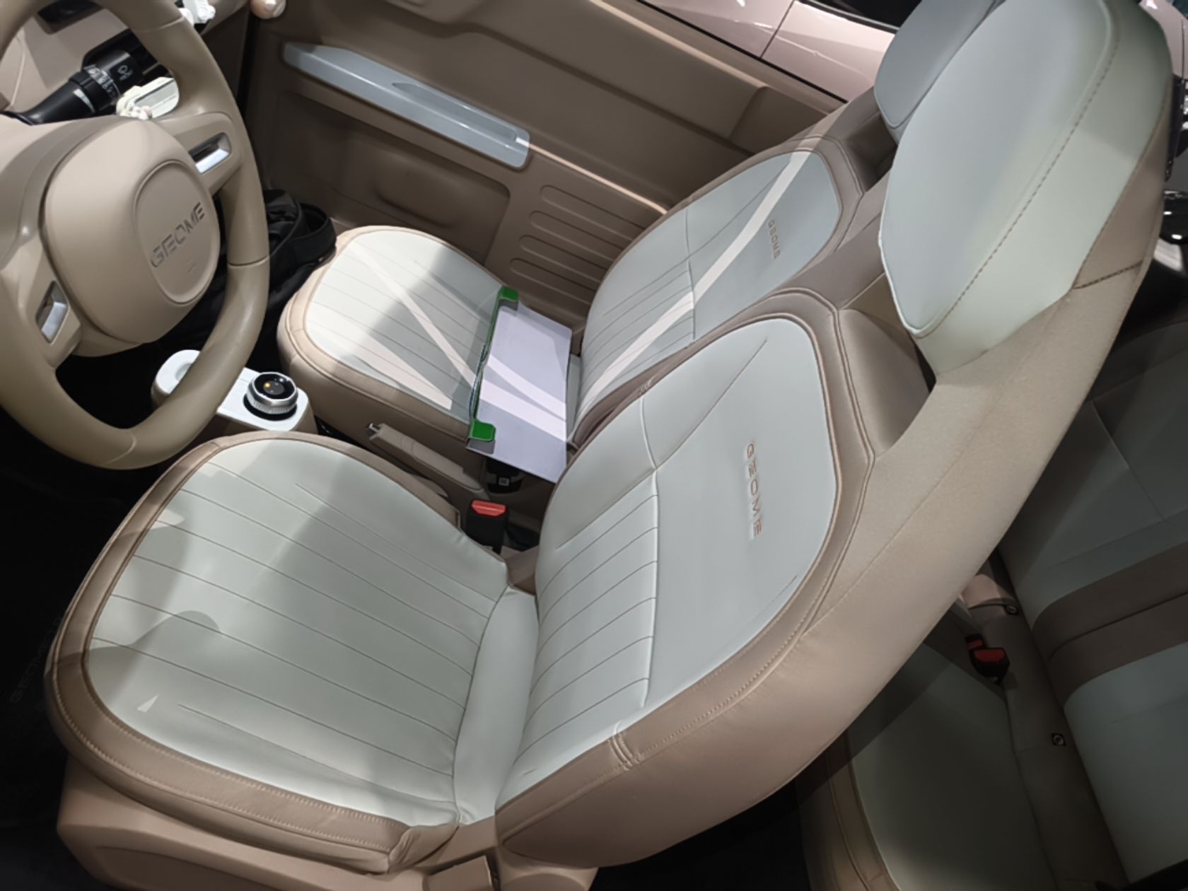 Interior delantero
