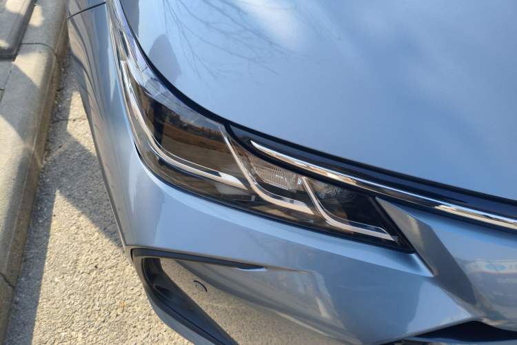 Used Toyota Corolla 2021 Dual-Motor 1.8L E-CVT Elite Edition