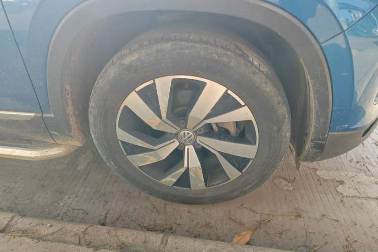 Used Volkswagen Tayron 2019 330TSI Two-Wheel Drive Luxury Model China VI Standard
