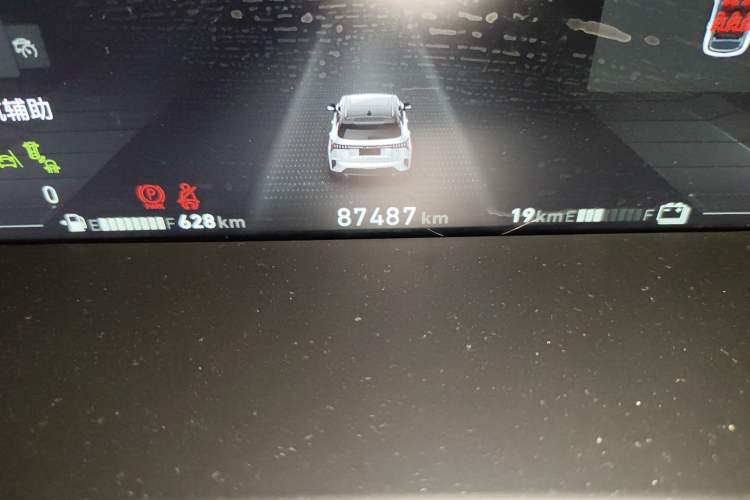 Used Lynk & Co 06 EM-P 2022 PHEV 84 km Range Pro Version Odometer Close Up