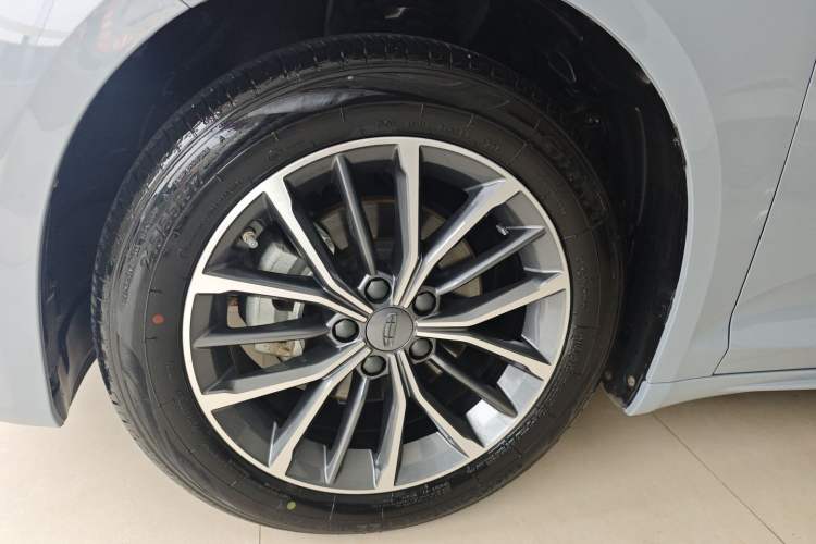 Used Geely Auto Preface 2023 1.5TD Fuyao Version
