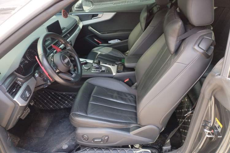 Used Audi A5 2019 Cabriolet 40 TFSI Fashion Edition China V