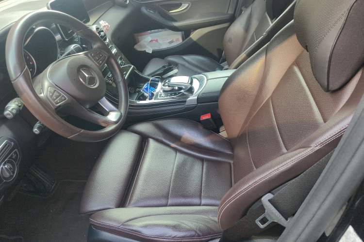 Used Mercedes-Benz GLC 2017 GLC 260 4MATIC Dynamic Edition
