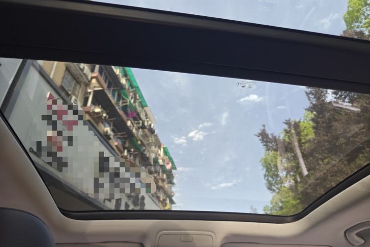 Used Volkswagen Tiguan 2012 1.8TSI Automatic Two-Wheel Drive Elite Edition Headliner