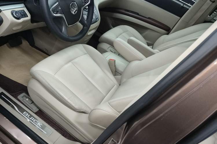 Used Buick GL8 2018 28T Prestige Version China VI Standard Left Front Seat