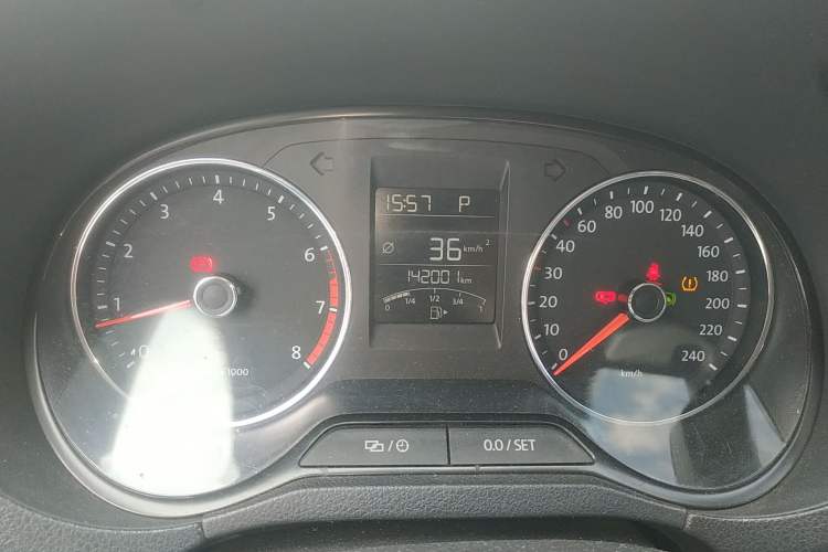 Used Volkswagen Polo 2014 1.6L Cross Polo Automatic Instrument Cluster