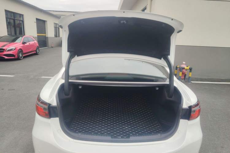 Used Mazda Atenza 2020 2.5L Skyline Sport Edition Trunk