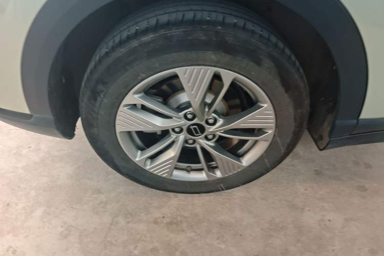 Used Bestune Yueyi 03 2025 565km Enjoy Edition Exterior 5