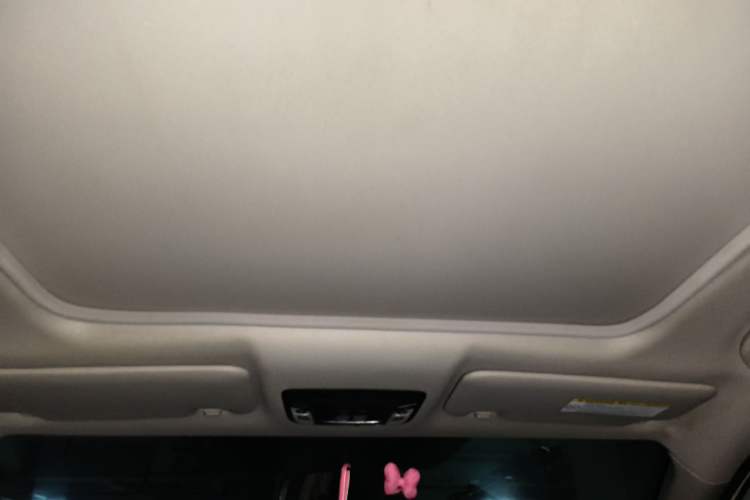 Used Honda Vezel 2016 1.8L CVT Front-Wheel Drive Pioneer Edition