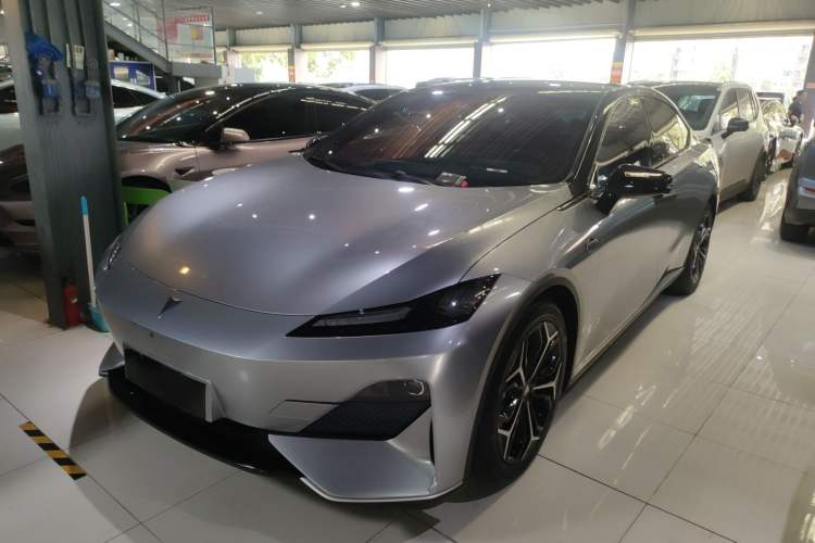 Used Deepal SL03 2025 Extended-Range Sporty Version