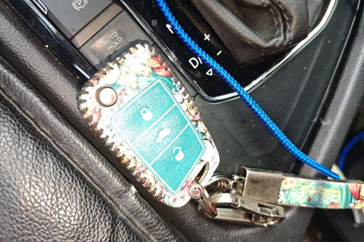 Used Volkswagen Tiguan L 2021 330TSI Automatic Two-Wheel Drive R-Line Enhanced Edition Vehicle Key