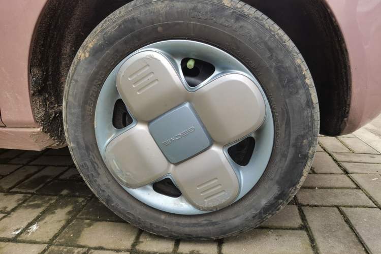 Used Geely Galaxy Panda 2023 Panda Mini 200km Endurance Bear Exterior 7