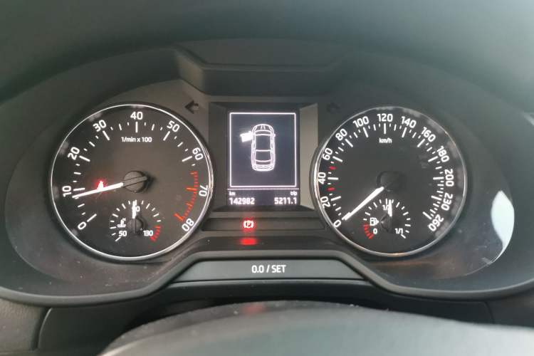 Used Skoda Octavia 2017 1.6L Automatic Smart Drive Edition