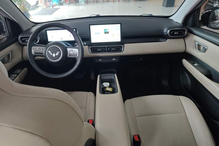 Used Wuling Bingo PLUS 2024 510 km Flagship Edition Four-Seater Version