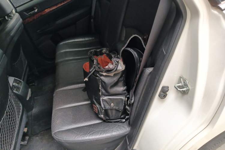 Used Subaru Outback 2011 2.5i Luxury Edition