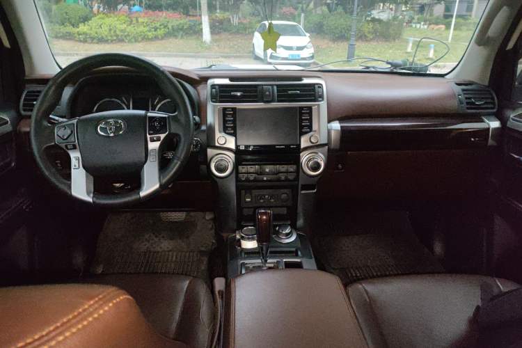 Used Toyota 4Runner 2018 4.0L Parallel Import