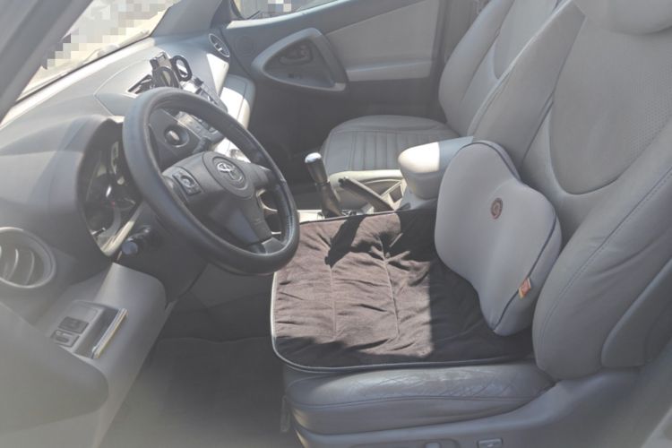 Used Toyota RAV4 2010 2.0L Manual Deluxe Upgrade