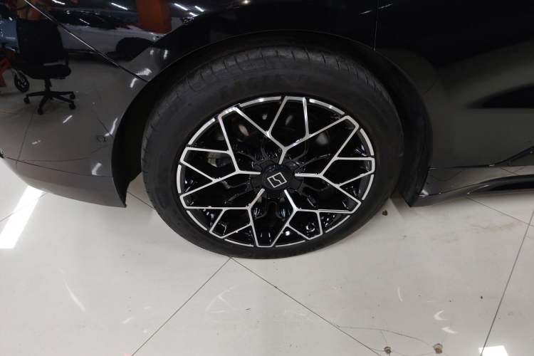 Used Zeekr 001 2024 WE Edition 95 kWh All-Wheel Drive
