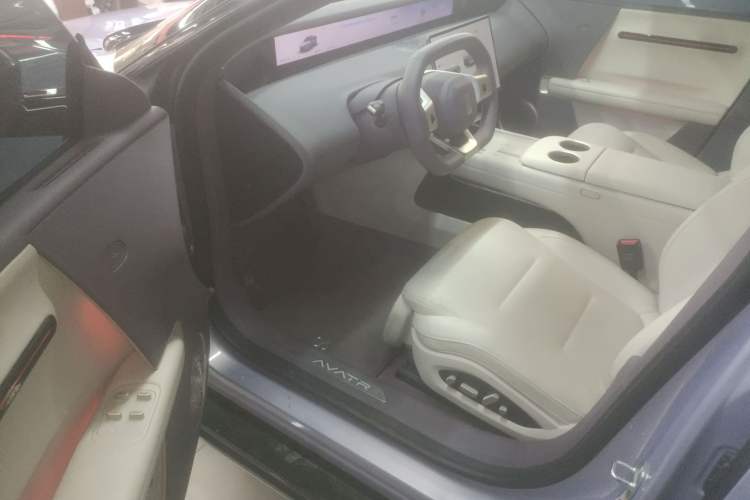 Used Avatr 06 2025 Pro Range-Extended Edition Driver Seat