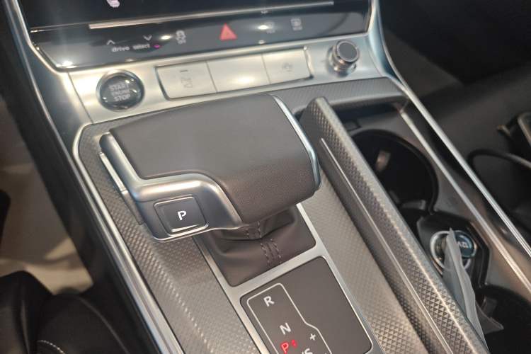 Used Audi A6L 2025 Revised 45 TFSI Prestige Dynamic Edition