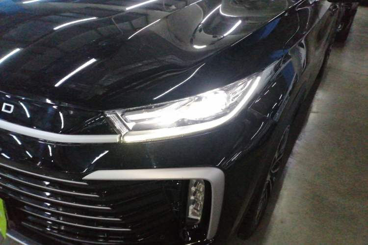 Used EXEED Lingyun 2024 400T Four-Wheel Drive Star Prestige Edition