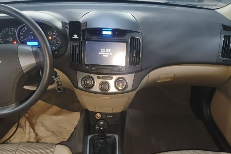 Used Hyundai Celesta 2011 1.6L Manual Comfort Edition