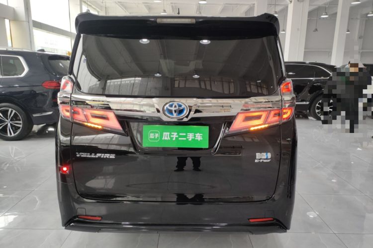 Used Toyota Vellfire 2020 Dual-Engine 2.5L HV Luxury Edition
