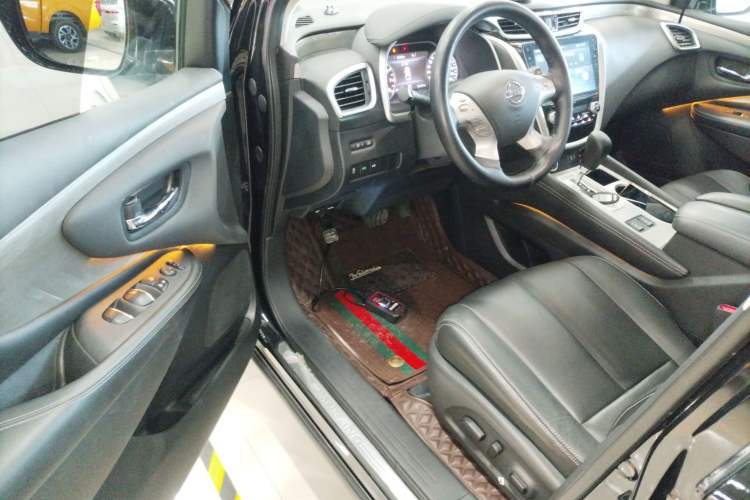 Used Nissan Murano 2019 2.5L XL Two-Wheel Drive Smart Connect Luxury Edition China VI Standard