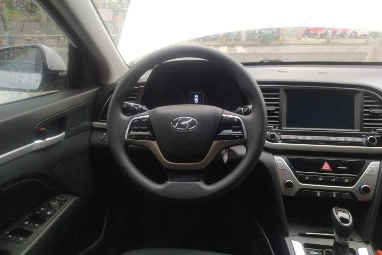 Used Hyundai Elantra (6th Generation / Lingdong) 2016 1.6L Automatic ZhiXuan – Elite Version
