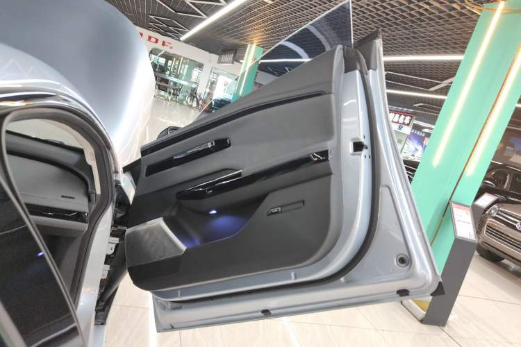 Used Hyptec GT 2023 560 Rear-Drive Seven-Wing Edition