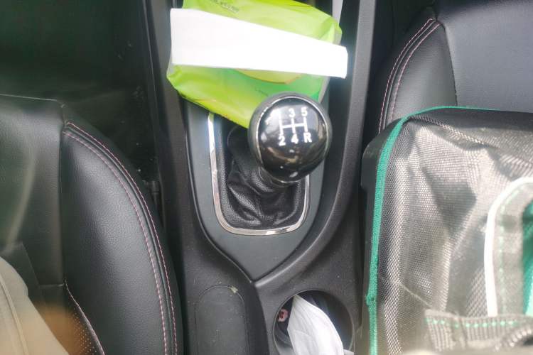 Used Changan CS35 2015 1.6L Manual Luxury Model China IV Standard