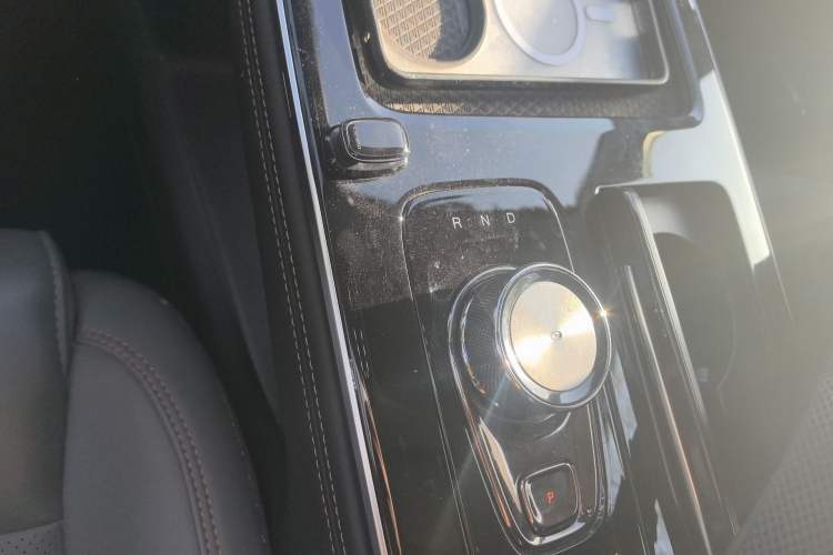 Used AION V 2020 70 Driving Premium Edition Gear Lever