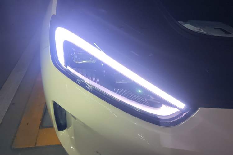 Used Hima AITO M5 2022 Pure Electric All-Wheel-Drive Performance Edition