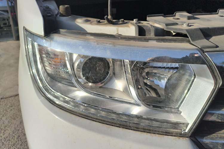 Used JAC Refine M3 2023 PLUS 1.5T 5/7-seat Classic Edition