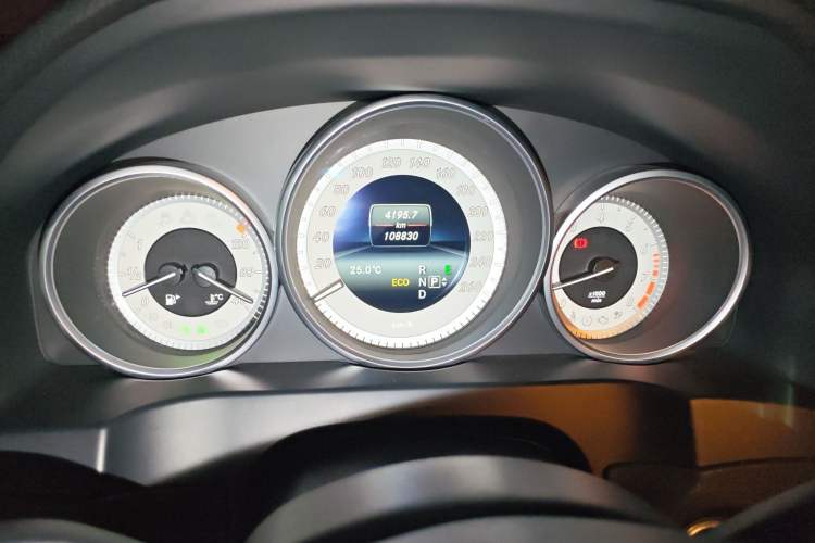 Used Mercedes-Benz E-Class 2014 E 200 Coupe