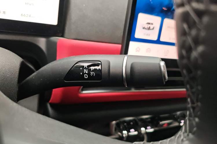 Used ORA Good Cat GT 2025 Model, Mulan Edition, 430km Luxury Version
